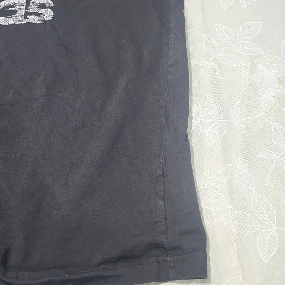 Men's Adidas T-Shirt - Picture 3 of 10